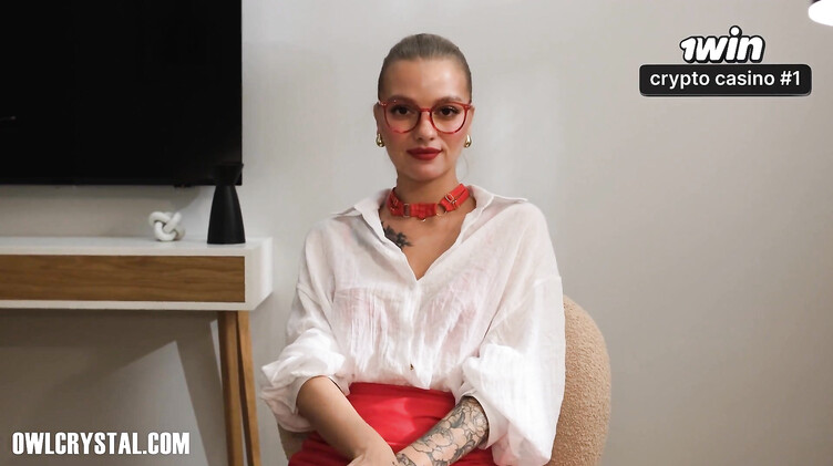 Замужняя секретарша ебется с боссом ради повышения