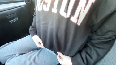 Покатал незнакомку на машине и прокатил на своем хуе