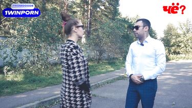 Трахается с ведущим ТВ-шоу в отместку мужу за измену