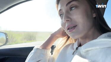 В штанах: Водитель отымел в машине красотку за проезд