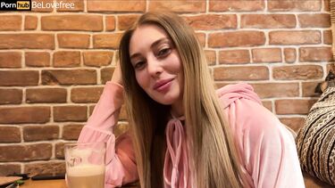 Дал на клык и трахнул девку после первого свидания