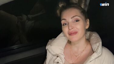 Сначала ломалась, но потом потекла и умоляла бывшего отыметь ее в машине