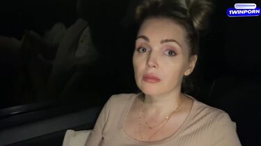 Сначала ломалась, но потом потекла и умоляла бывшего отыметь ее в машине