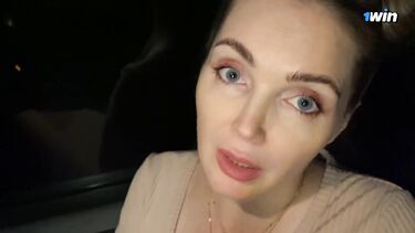 Сначала ломалась, но потом потекла и умоляла бывшего отыметь ее в машине