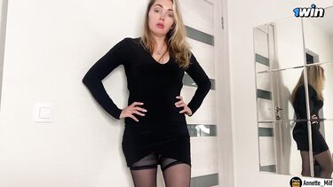 Шаловливая русская мачеха с большой жопой отдалась пасынку прогульщику уроков