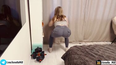 Анальный секс помог зрелой русской мачехе с жестким прострелом в спине