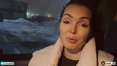 Признался маме друга в любви и анально трахнул в машине