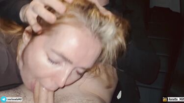 Признался маме друга в любви и анально трахнул в машине