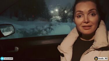 Признался маме друга в любви и анально трахнул в машине