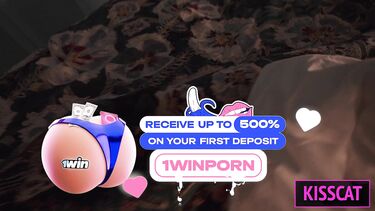 Русская мачеха не может уснуть без секса с пасынком на общей кровати