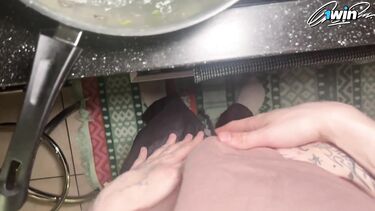 LinaMigurtt: 18-летняя русская девчонка соблазнила на секс любимого отчима