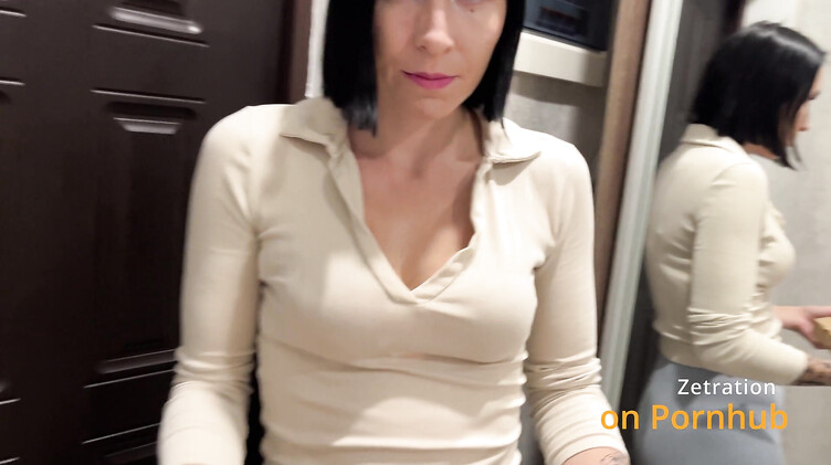 Криптотрейдер развел на секс на кухне симпатичную девушку курьера из пиццерии