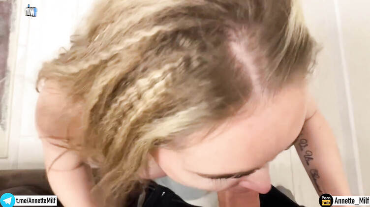 Любительское порно: Привела домой незнакомца для ебли и посмаковала сперму