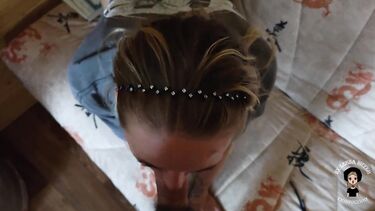 Выебал до финала в киску красавицу на даче