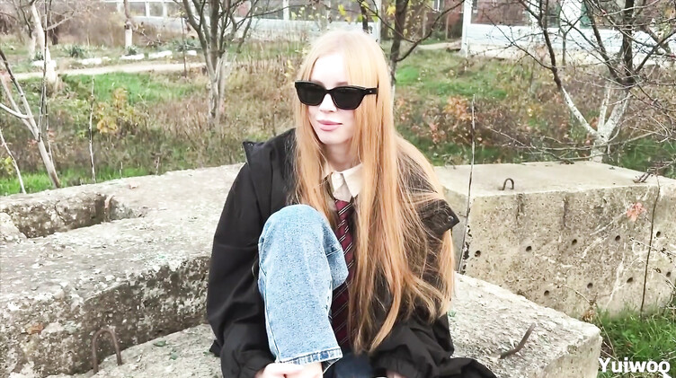 Одногруппник выебал в рот отличницу за прогулы