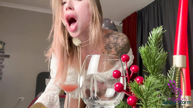 Невеста кончает на члене соседа после измены жениха