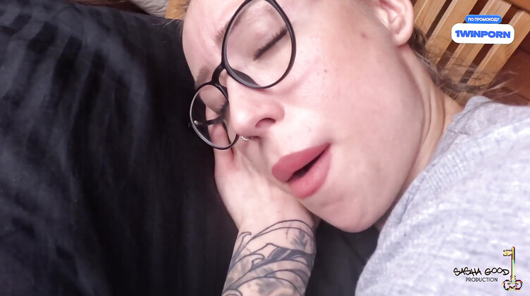 Грязный анальный трах с соседкой после куни