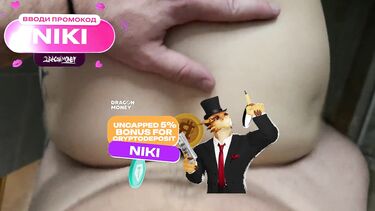 Качок отодрал жену в ванной перед зеркалом