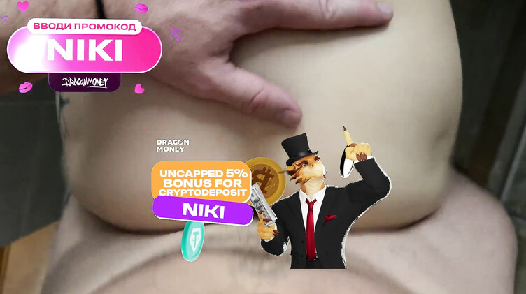 Качок отодрал жену в ванной перед зеркалом