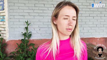 Обильно кончил на задок соседки после ебли за магазином