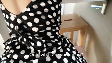 SWife Katy: Присунул сводной сестре на табуретке до вагинального кремпая