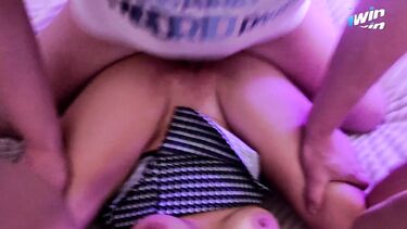 SWife Katy: Курит кальян и ебется с другом мужа, пока тот скучает дома