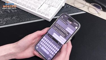 Моя девушка лишила меня девственности после интимного разговора с подругой по телефону