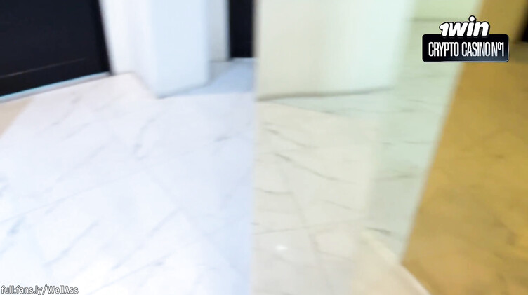 Качок ебет жопастую Перси Диану после тренировки