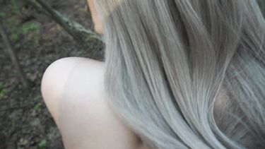 Застройщик дал на клык и трахнул в лесу прикованную эко-активистку