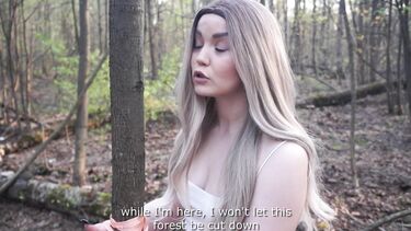 Застройщик дал на клык и трахнул в лесу прикованную эко-активистку