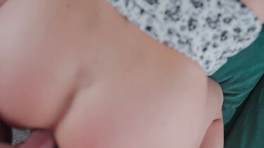 Соседка получает двойное проникновение хуем и самотыком