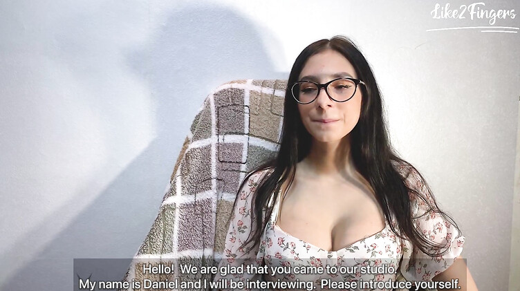 Первый анал для русской студентки на порно кастинге