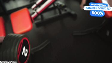 Тренер отодрал в постели фитоняшку  из спортзала