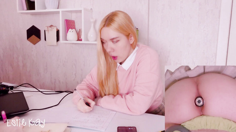 Сводный брат отшлепал и трахнул в попку рассеянную сводную сестренку