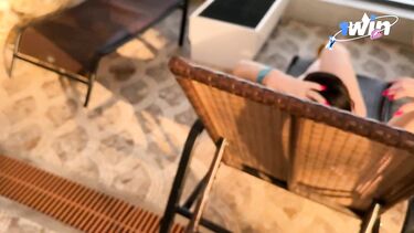 Снял телку в аквапарке для перепихона в кабинке для переодевания