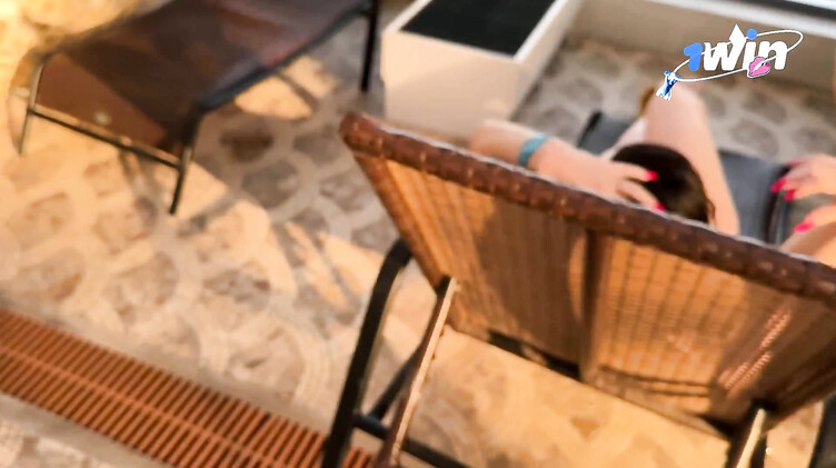 Снял телку в аквапарке для перепихона в кабинке для переодевания