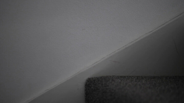 Большие жопы: Нахальный паренек трахнул в большую жопу красивую мамку друга