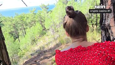 Снял русскую нудистку на пляже и выебал ее в кустах