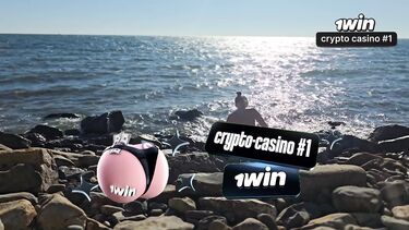 Снял русскую нудистку на пляже и выебал ее в кустах