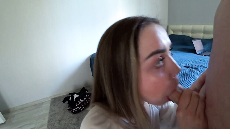 Чувак прикинулся фотографом и развел на секс красивую русскую девку