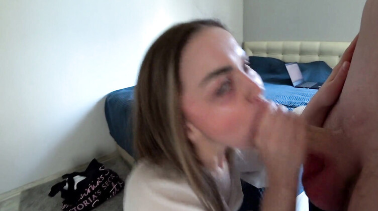 Чувак прикинулся фотографом и развел на секс красивую русскую девку