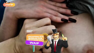 У девки овуляция и ей срочно нужно поебаться