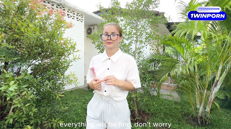 Нимфоманка разводит на измену мужа сестры, пока та в командировке