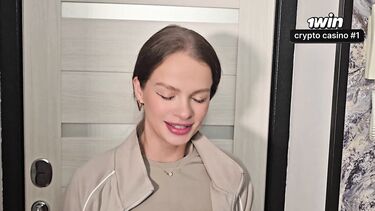 Измена жене быстрым перепихоном с рукожопой курьершей