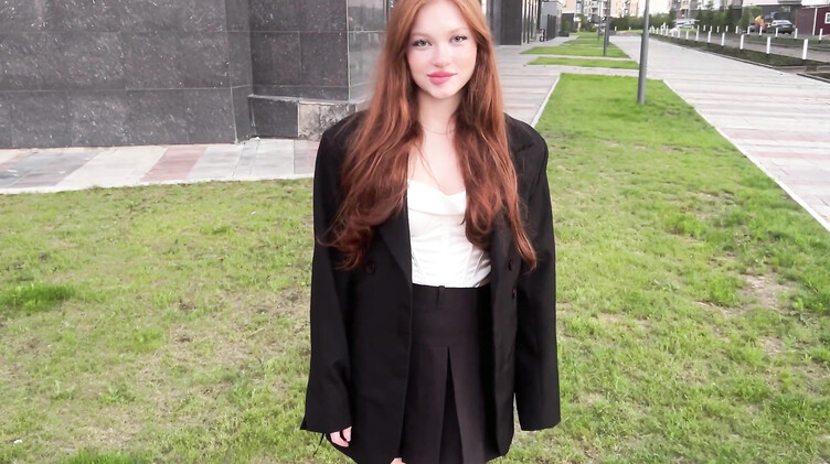 Пикап: Парень запикапил и трахнул русскую учительницу младших классов