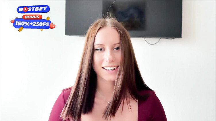 AvaDyson: Сводная сестренка на прощание сосет член любимого старшего брата