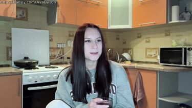 Соскучилась за членом бывшего и пришла на секс по дружбе