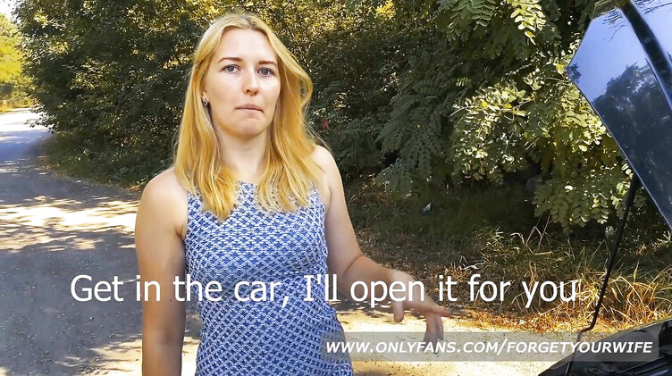 С разговорами: Тупая пизда сосет незнакомцу член за ремонт машины