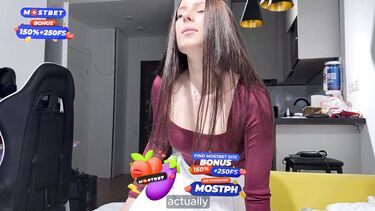 Умоляла сводного брата не кончать внутрь, но получила сперму в пизду