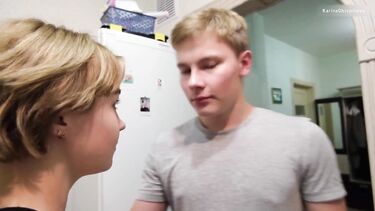 DollHole: Сосед выебал жену мусора и убежал